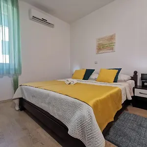  Apartment Klara